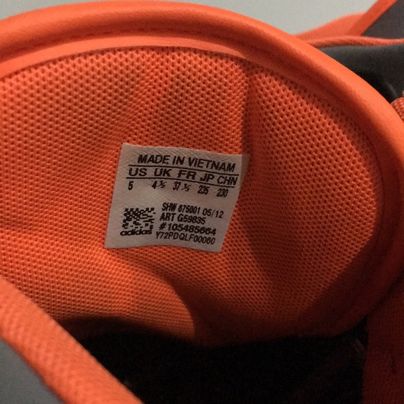 Adidas Roundhouse Mid • Sz 5 👟 - Picture 6 of 7